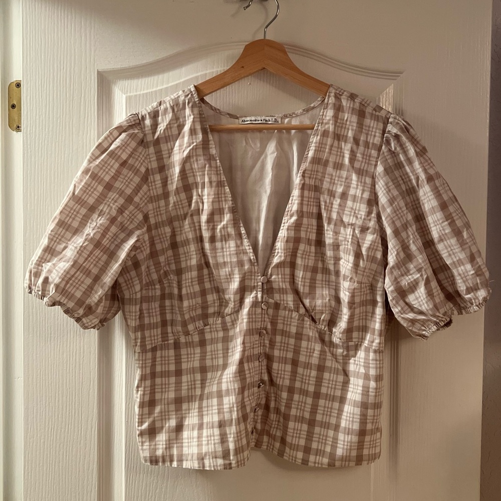 Abercrombie & Fitch Crop Top